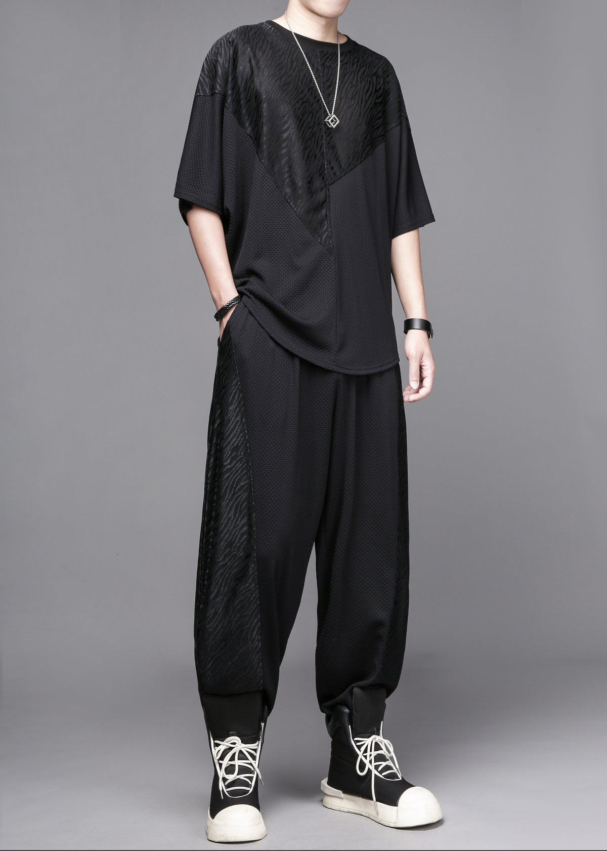 Relaxed Half-Sleeve Shirt