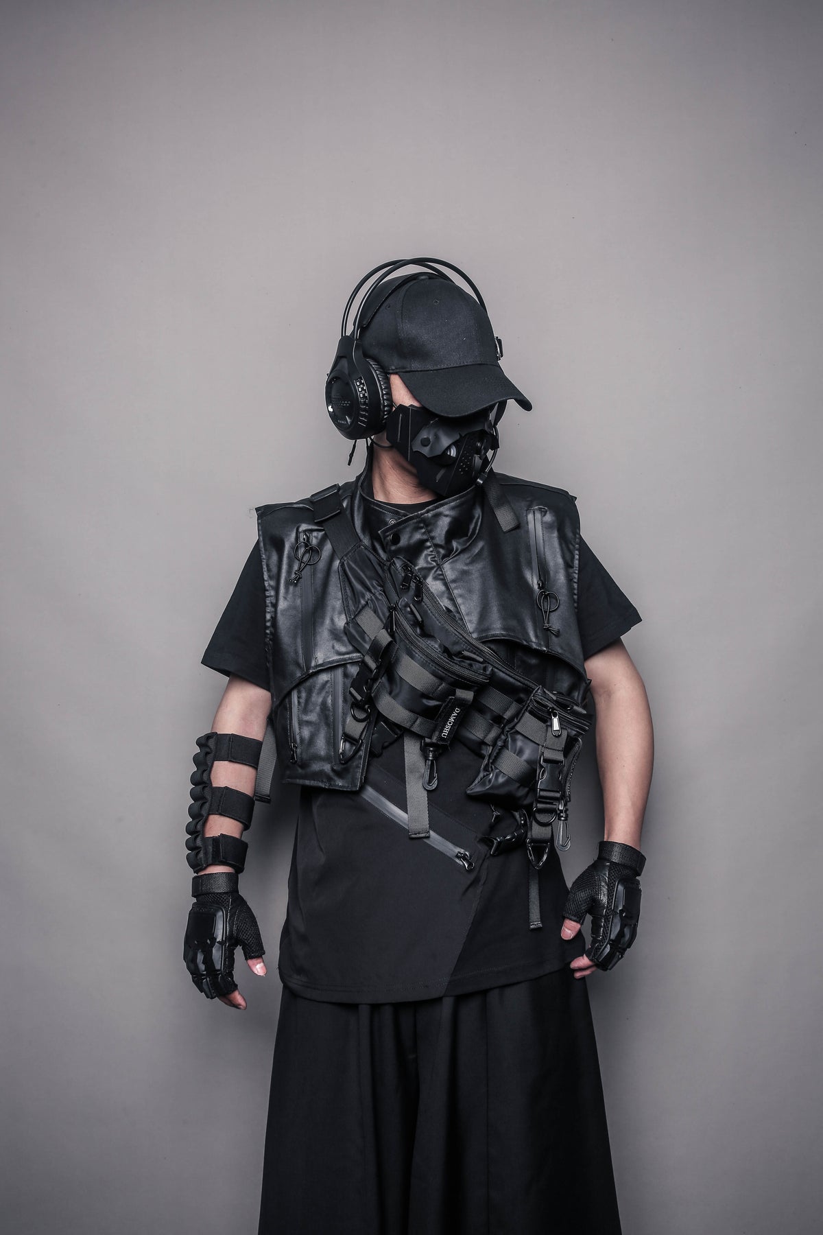 Techwear Multi-Pocket Chest Bag