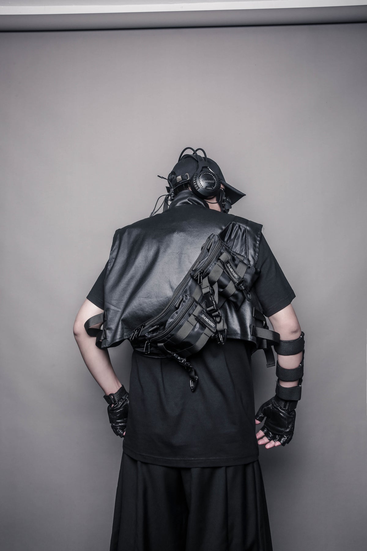 Techwear Multi-Pocket Chest Bag