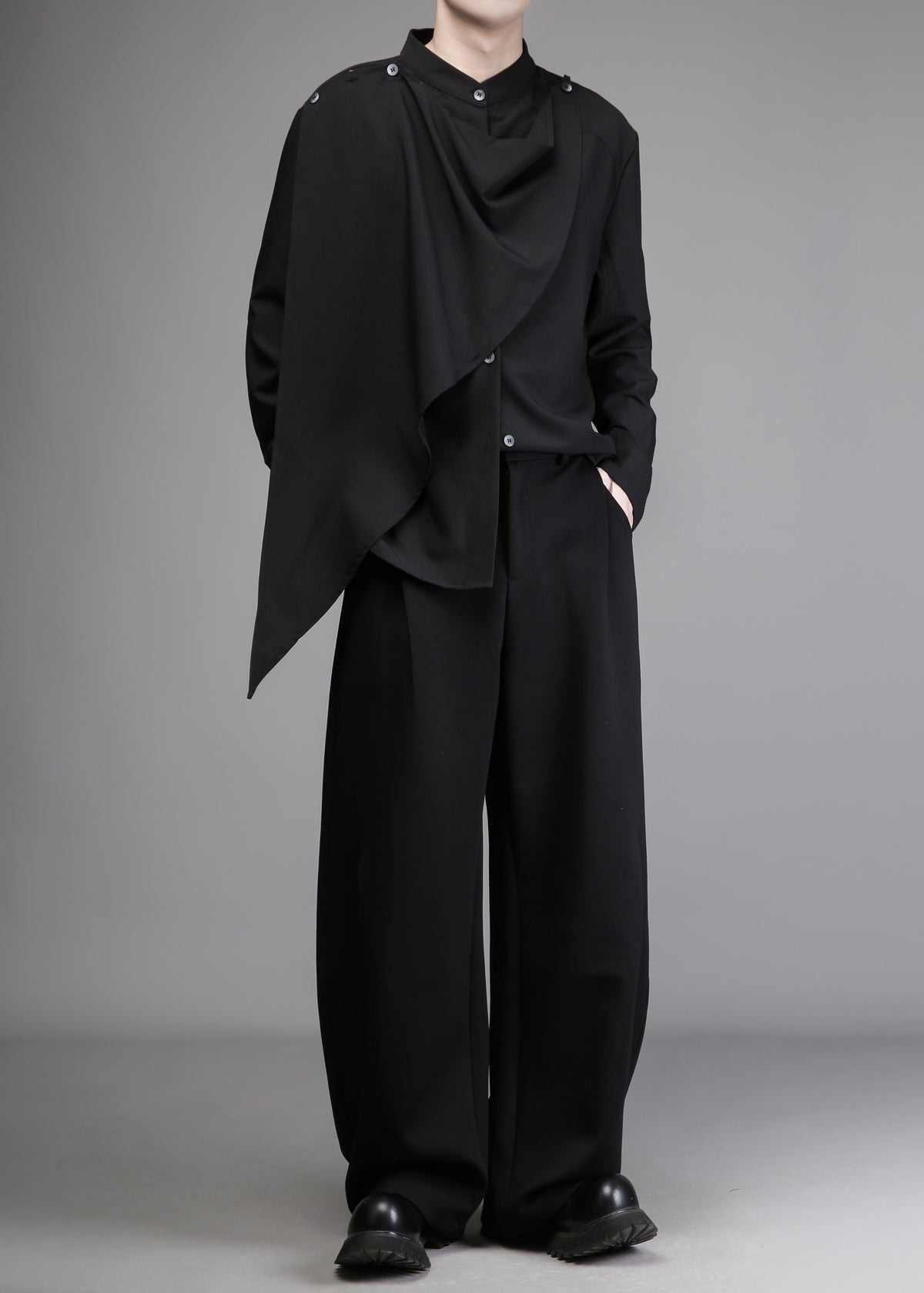 Avant-Garde 3D-Tailored Asymmetric Shirt